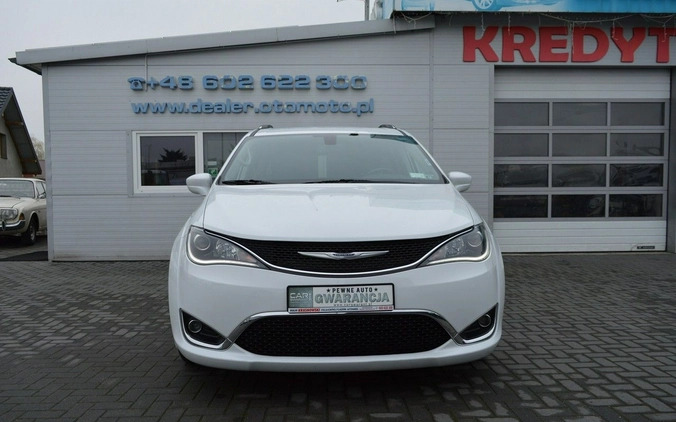 Chrysler Pacifica cena 125000 przebieg: 119000, rok produkcji 2020 z Hrubieszów małe 742